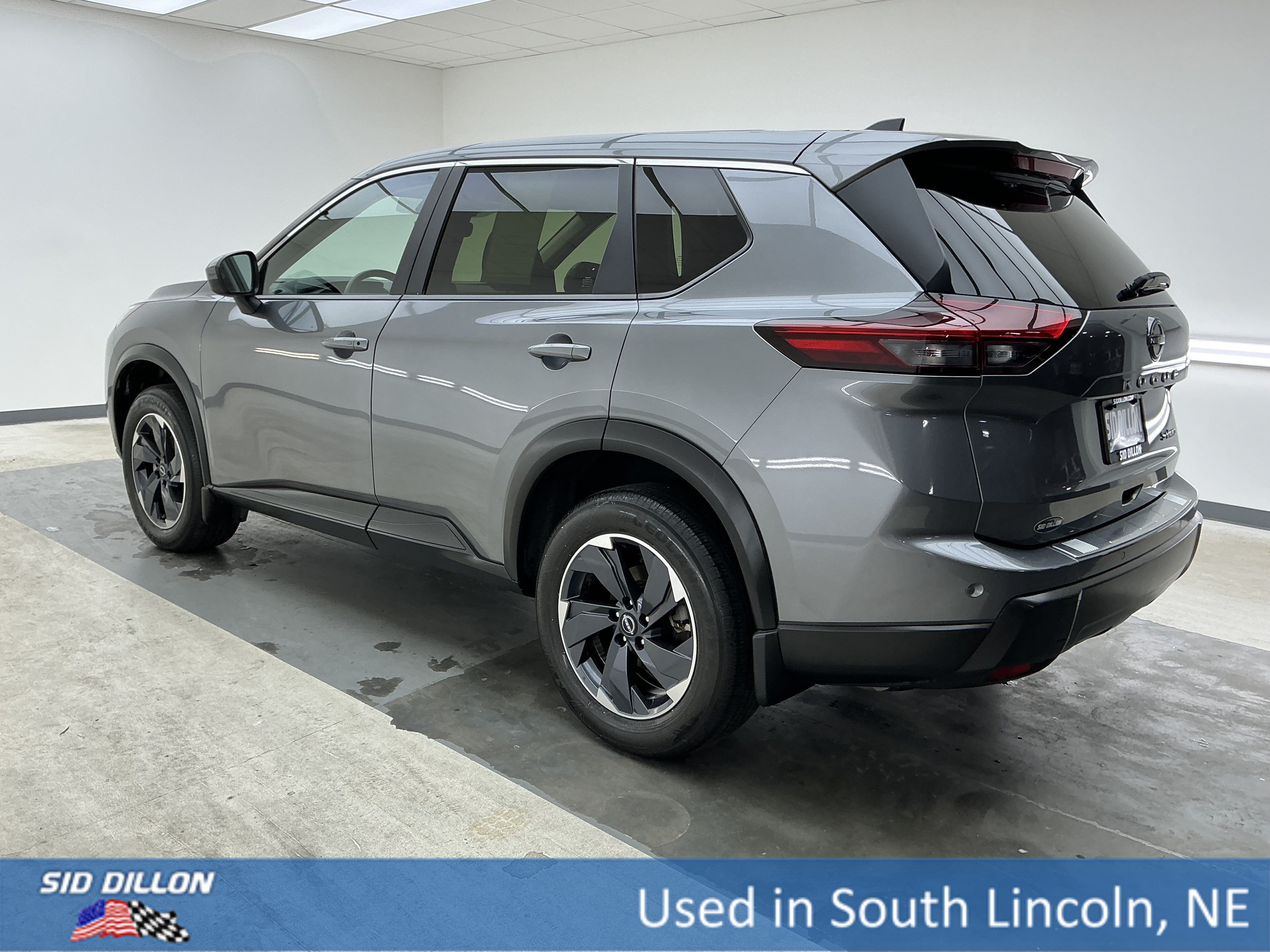 Used 2024 Gun Metallic Nissan SV image 6