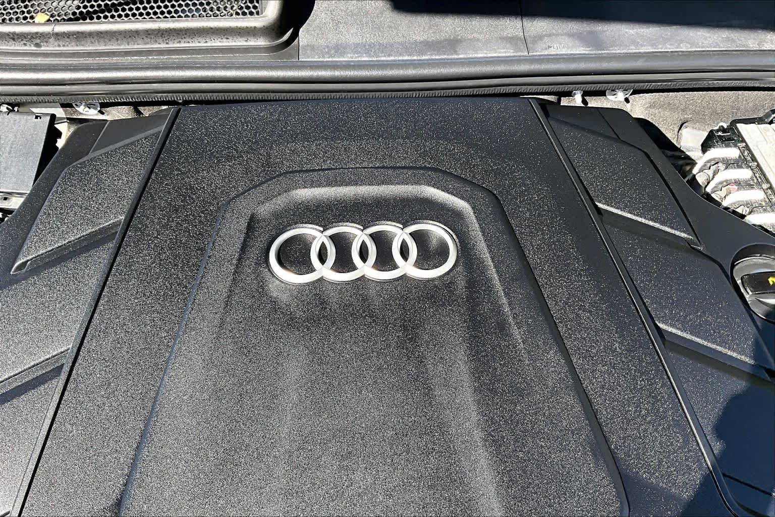 Used 2026 Carrara White Audi Premium Plus image 33