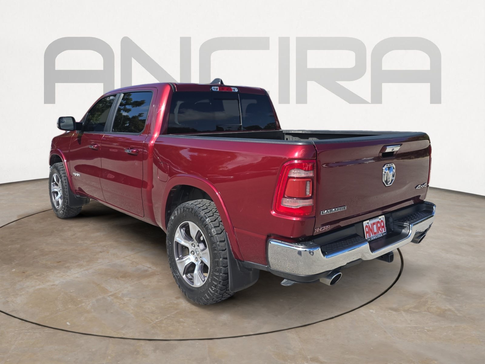 Used 2022 Delmonico Red Pearlcoat Ram Laramie image 8