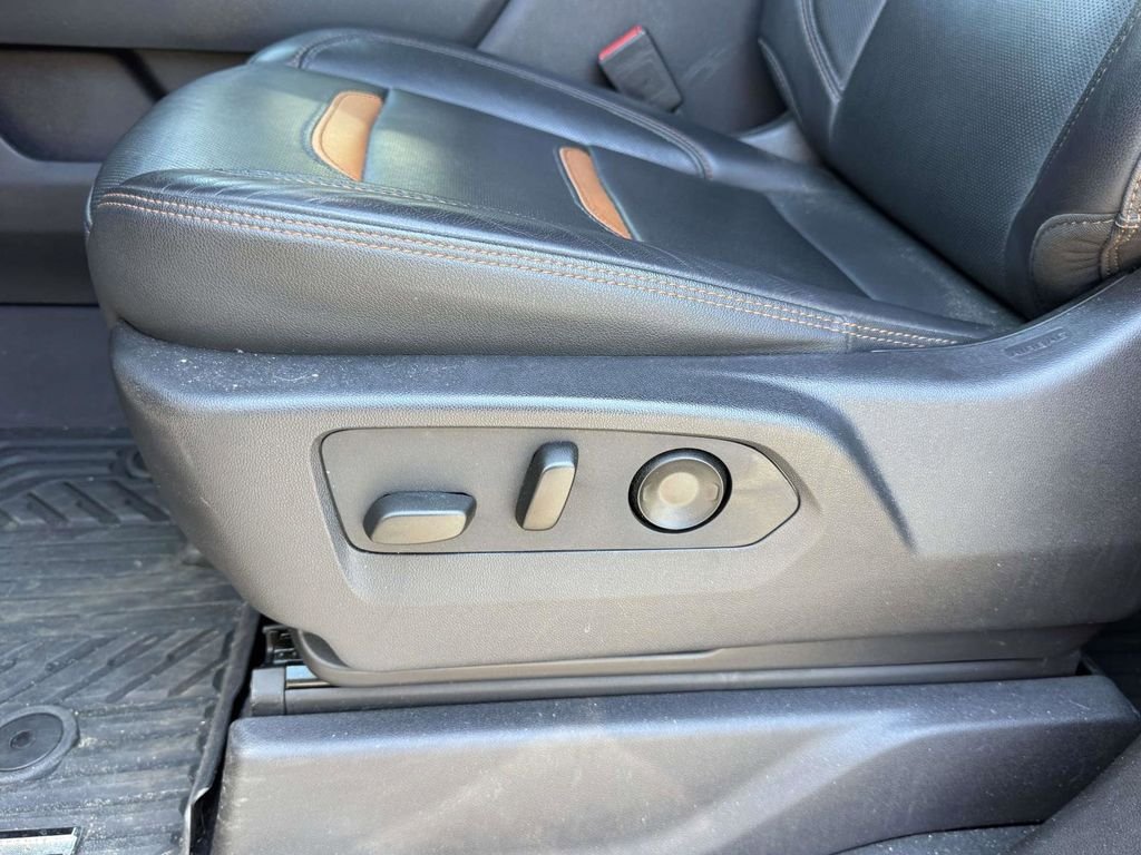 Used 2024 Red GMC AT4 image 19