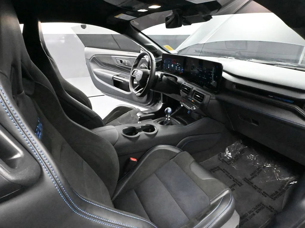 2024 Ford Mustang Dark Horse - Photo 45