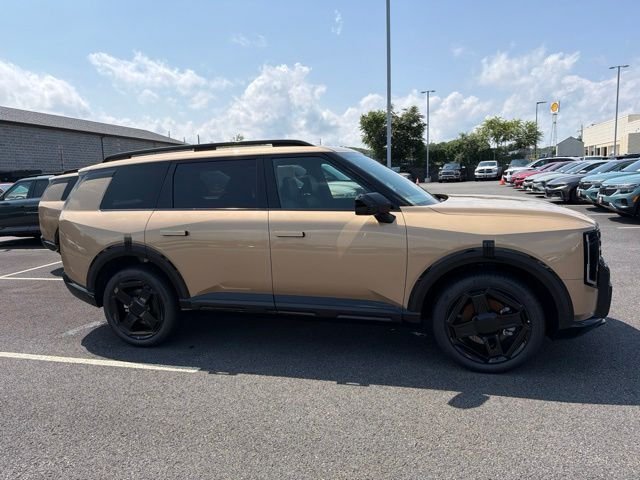 New 2027 Terrain Brown Kia X-Line EX image 2