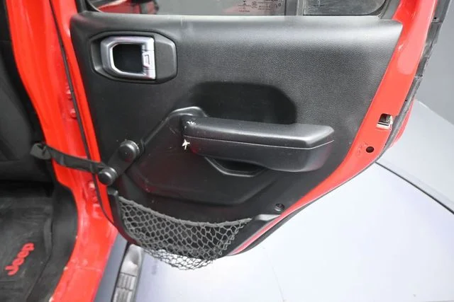 Used 2018 Red Jeep Unlimited Sport image 15