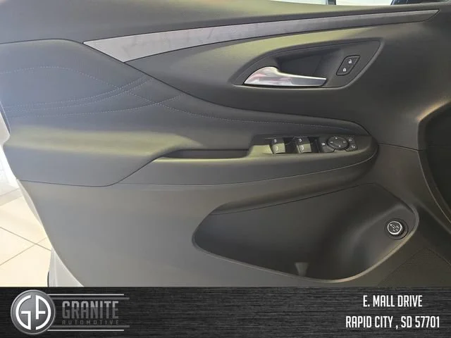 2026 Buick Envista Sport Touring - Photo 10