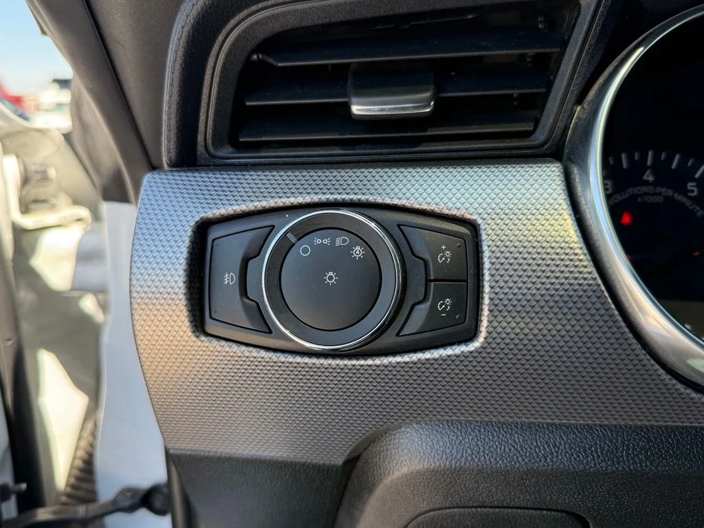 Used 2022 White Ford GT image 27