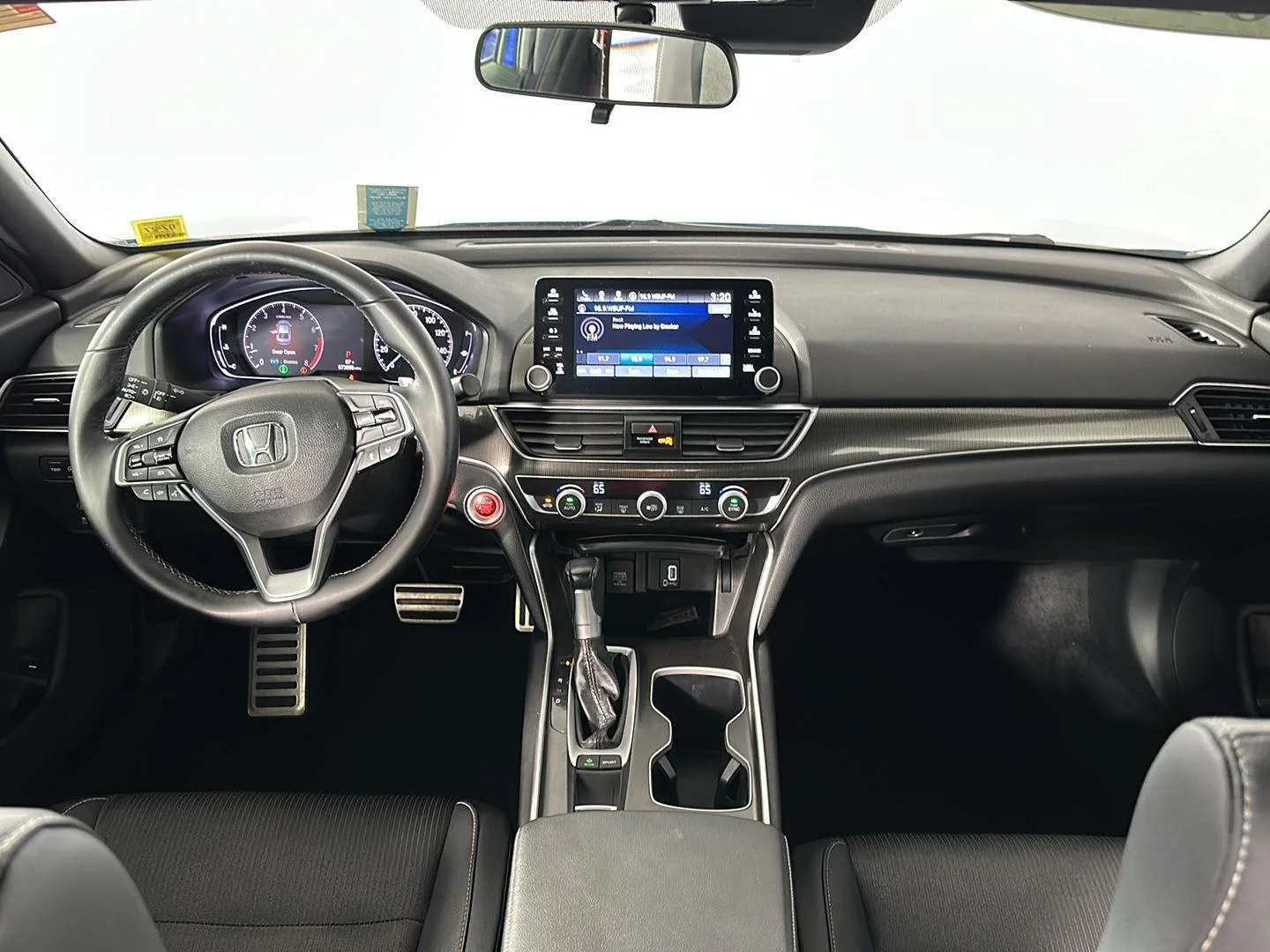 Used 2019 Still Night Pearl Honda Sport image 2