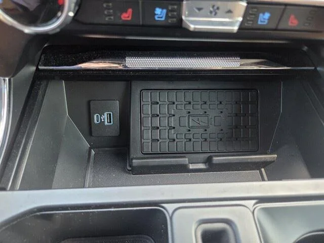 Used 2023 Rapid Red Metallic Tinted Clearcoat Ford King Ranch image 19