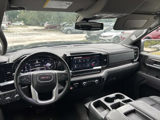 Used 2025 Onyx Black GMC SLT image 14