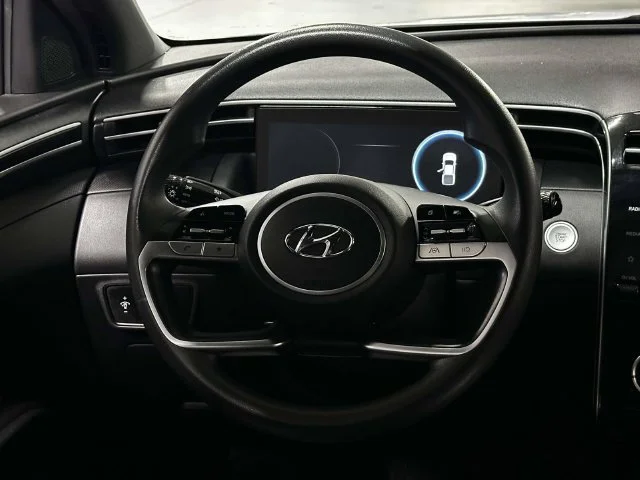 Used 2022 Ice White Hyundai SEL image 19