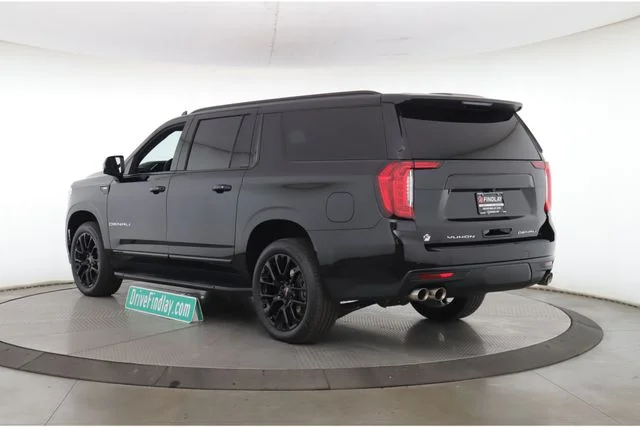 Used 2023 Black GMC Denali image 8