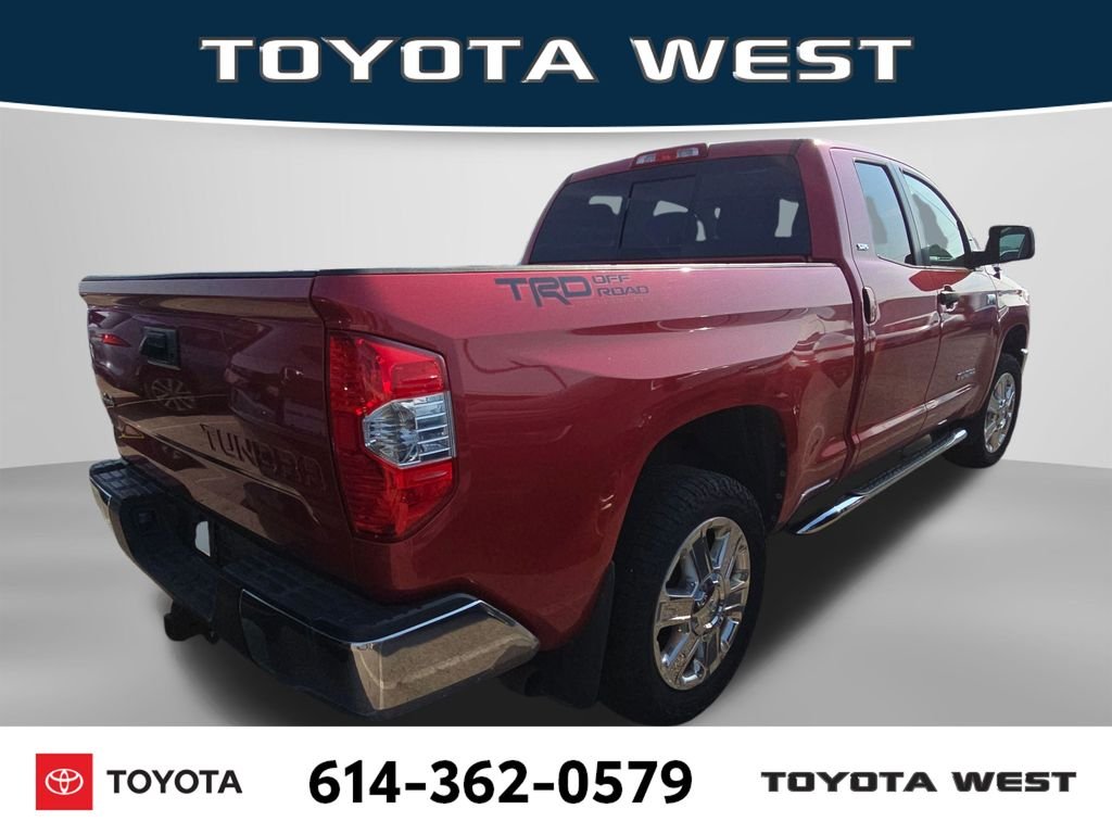 Used 2014 Red Toyota SR5 image 9