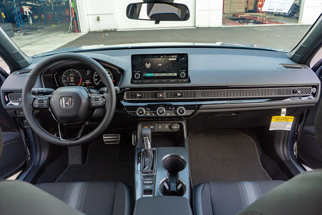 New 2026 Urban Gray Pearl Honda Sport image 18