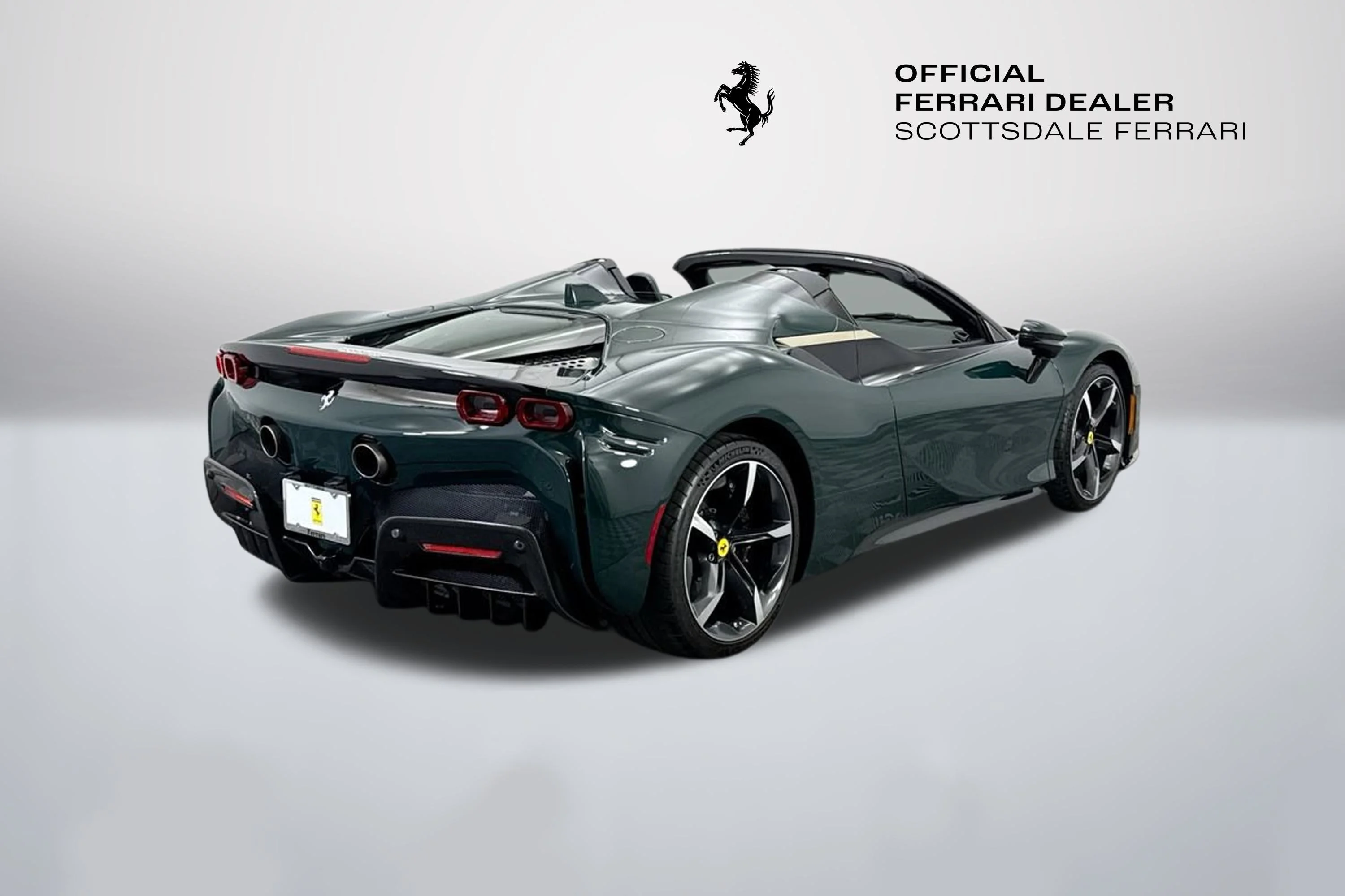 Used 2022 Extra Sample Ferrari Tailor Made image 5