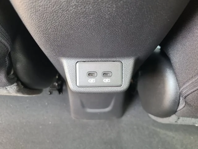 New 2027 Summit White Chevrolet LT image 15