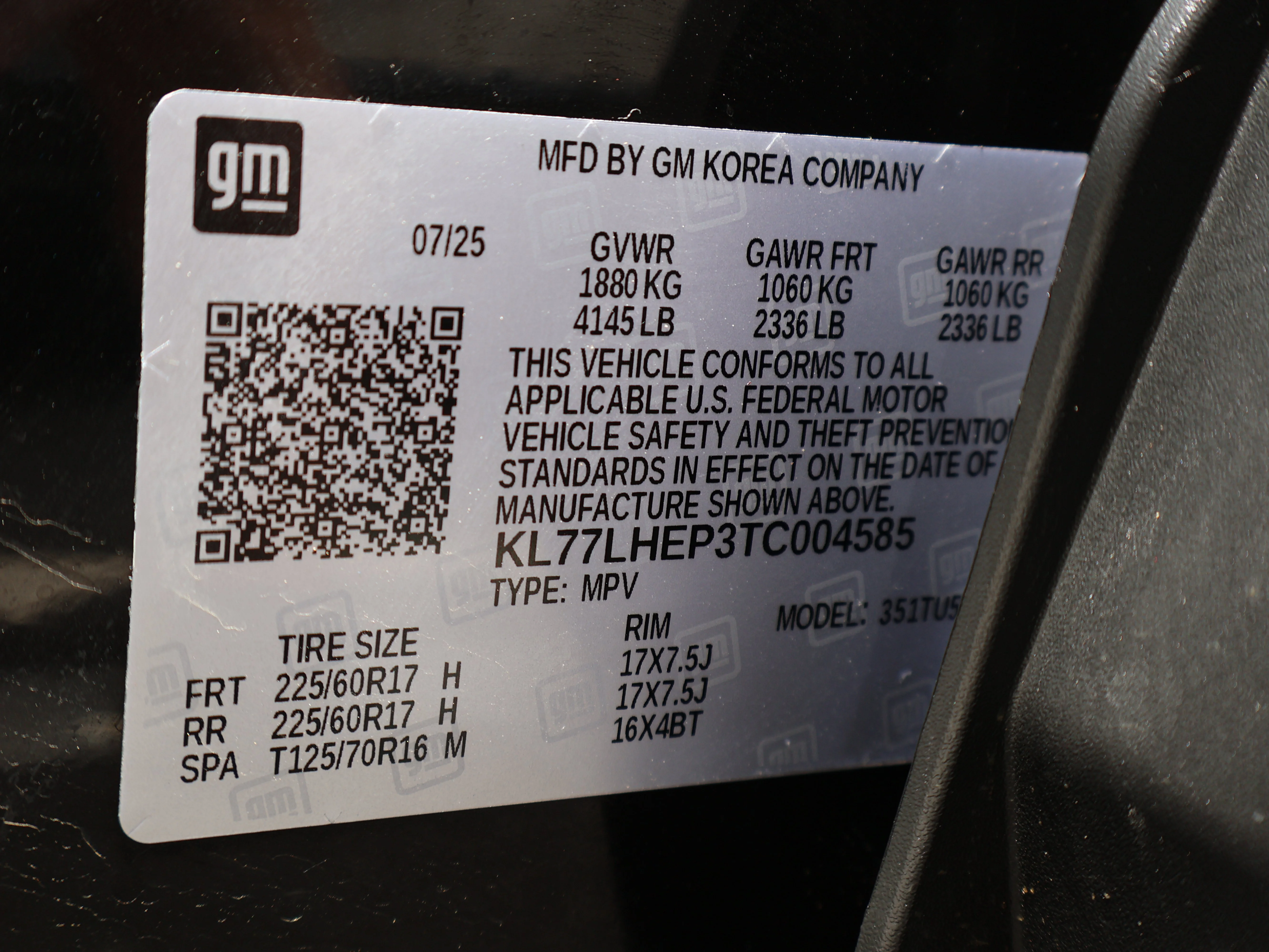 Used 2026 Mosaic Black Metallic Chevrolet LT image 32