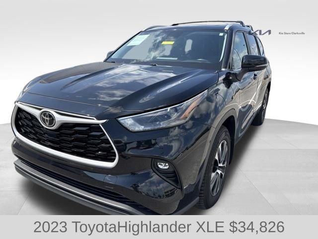 Used 2023 Midnight Black Metallic Toyota XLE image 4