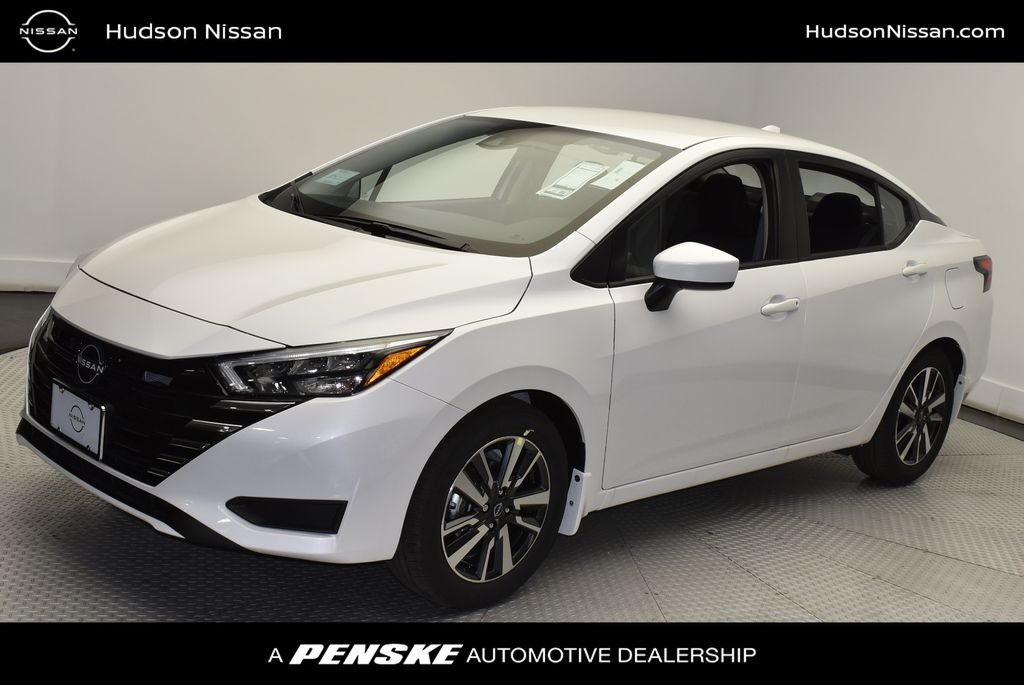 2025 Nissan Versa Sedan SV