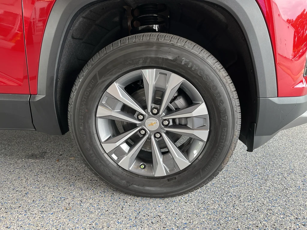 New 2026 Radiant Red Tintcoat Chevrolet LT image 32