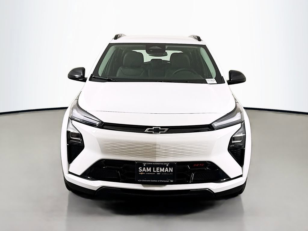New 2027 Summit White Chevrolet RS image 2