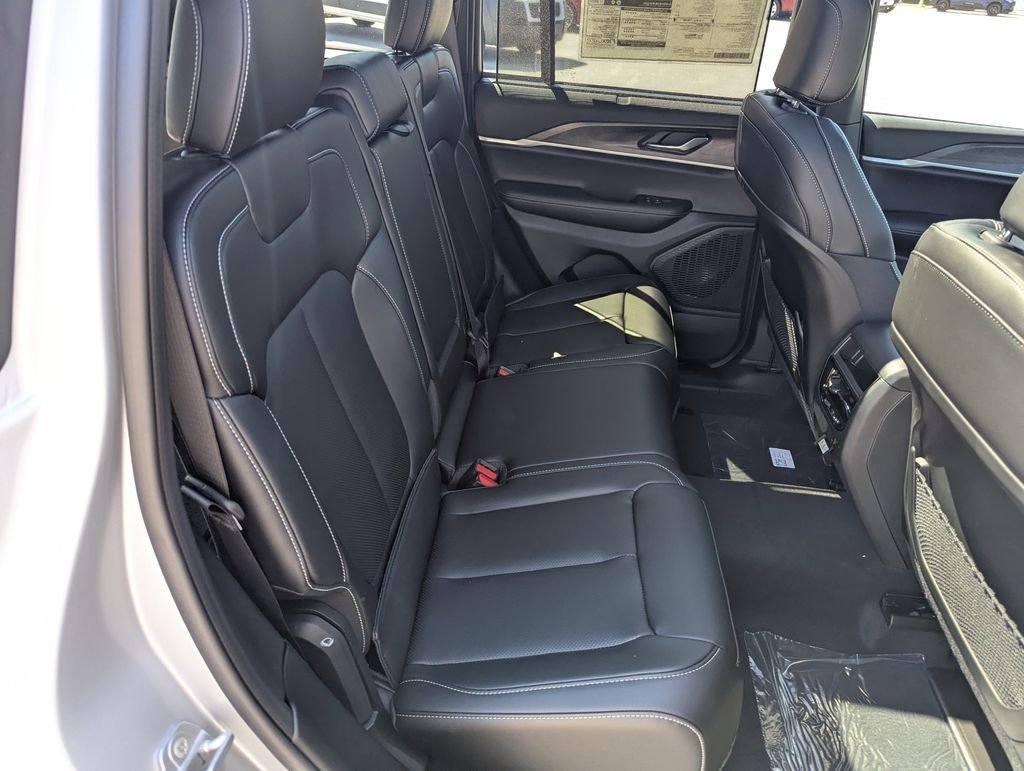 2025 Jeep Grand Cherokee Limited - Photo 36