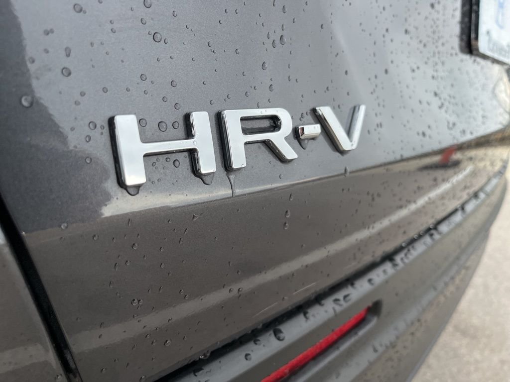 2025 Honda HR-V LX - Photo 8