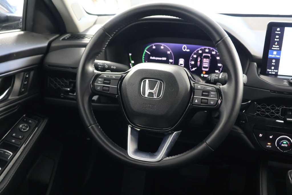 Used 2024  Honda Touring image 10