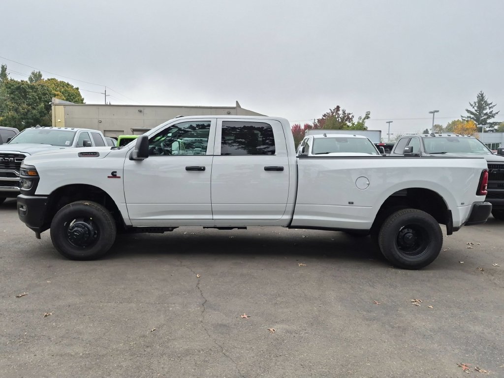 New 2027 Bright White Clear-Coat Exterior Paint RAM Tradesman image 4