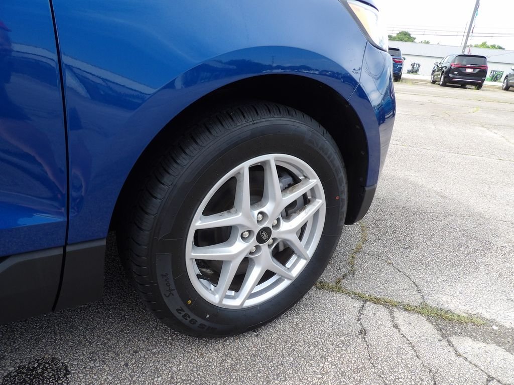 Used 2024 Blue Metallic Ford SEL image 16