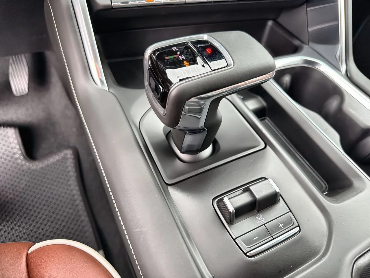 New 2026 Sterling Metallic GMC Denali Ultimate image 14
