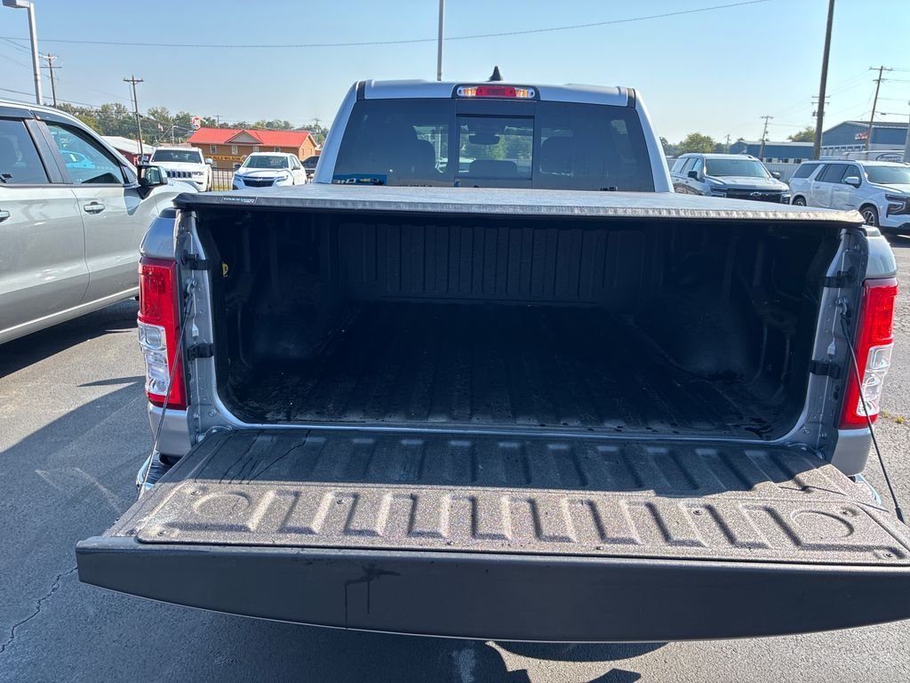 Used 2021 Silver Ram Big Horn/Lone Star image 17