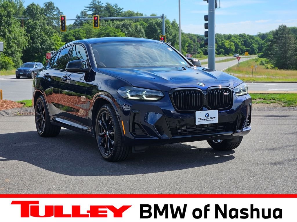 2025 BMW X4 M40i's photo