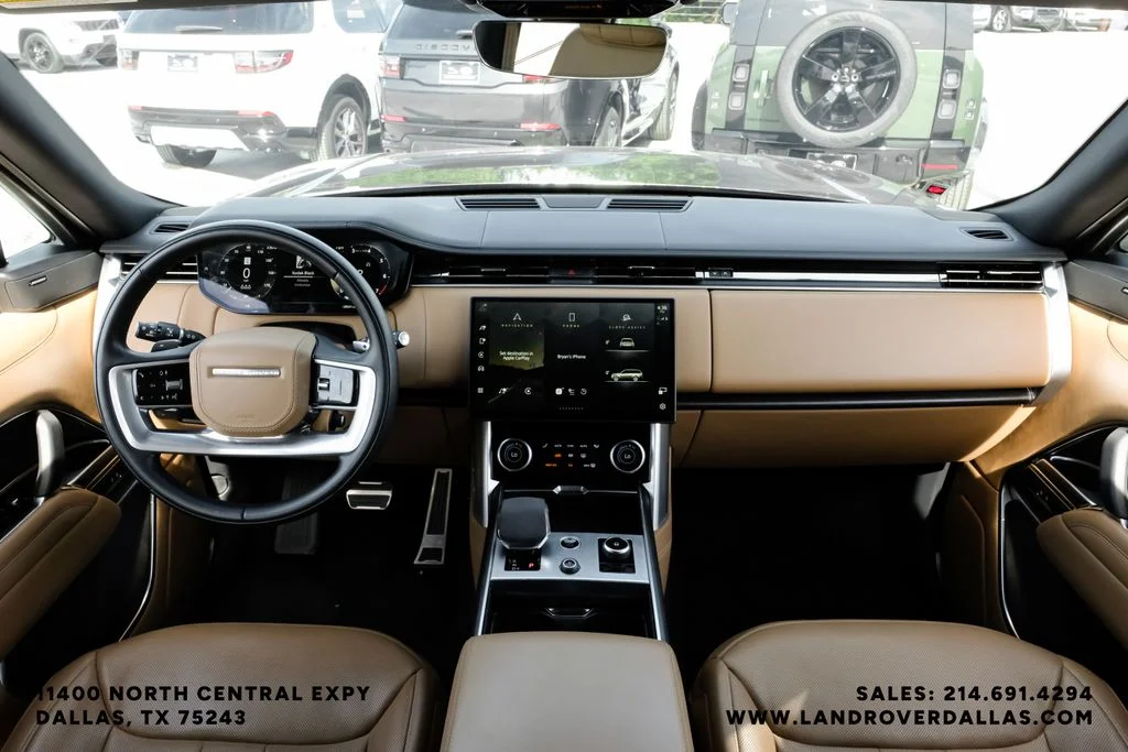 Used 2023 Black Land Rover SE image 14
