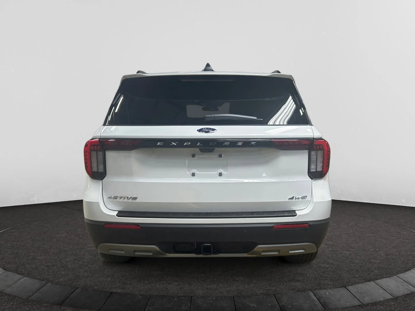 New 2026 Star White Metallic Tri-Coat Ford Active w/200A Pkg image 4