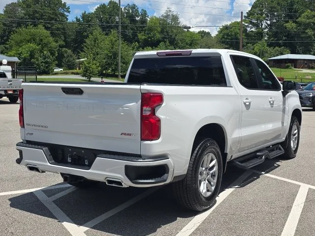 Used 2023 White Chevrolet RST image 5