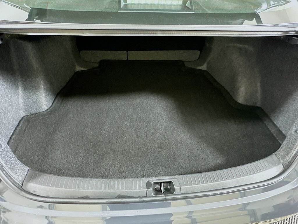 Used 2026  Toyota LE image 25