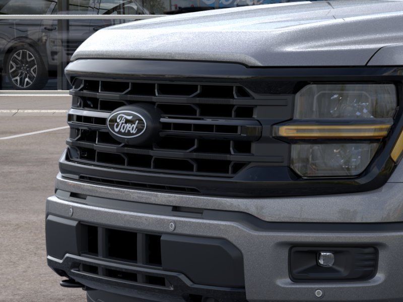 New 2026 Carbonized Gray Metallic Ford XLT image 17
