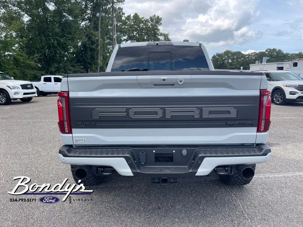 Used 2024 Avalanche Ford Raptor image 13