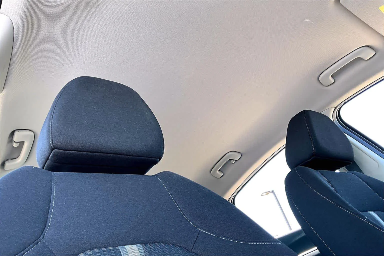 Used 2024 Aero Silver Hyundai SEL image 14