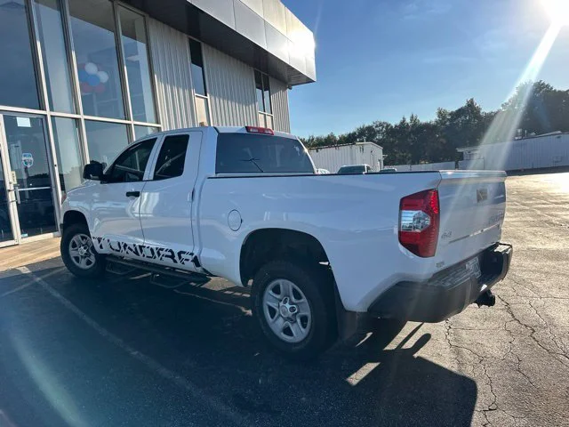 Used 2017 White Toyota SR image 21