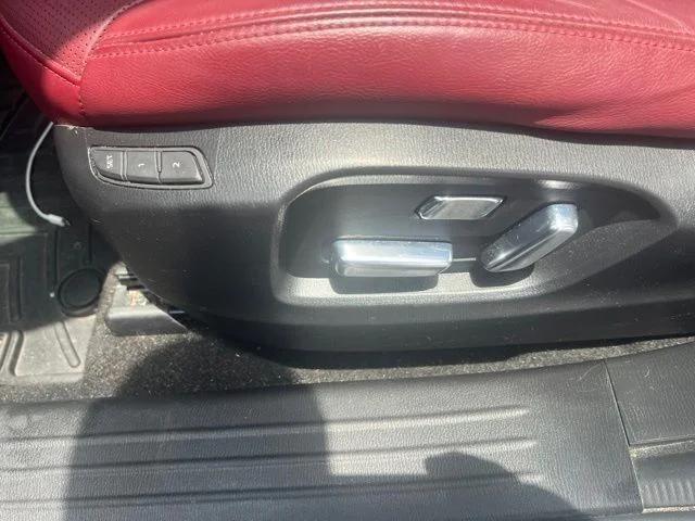 Used 2023 Gray Mazda Carbon Edition image 27