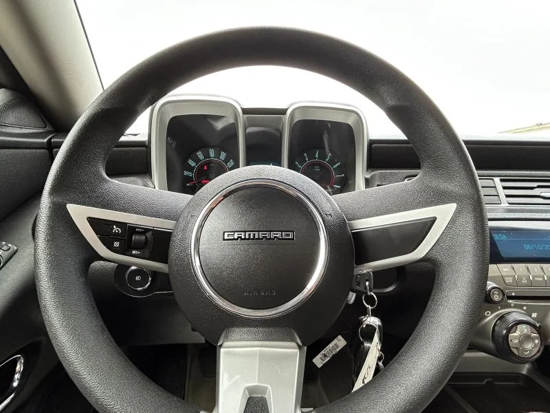 Used 2010 Red Chevrolet LT Coupe 2D image 41
