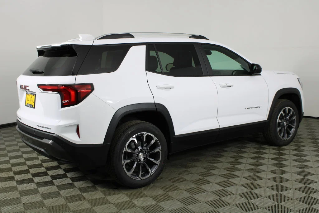 2027 GMC Terrain Elevation - Photo 6