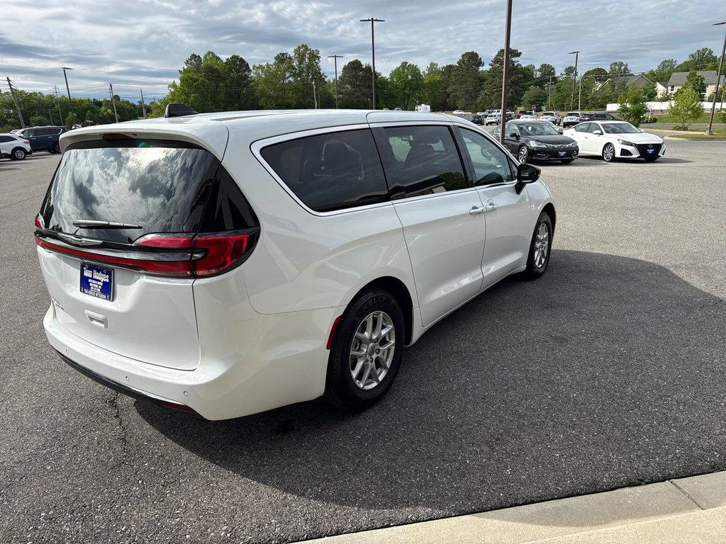 Used 2024 Bright White Clearcoat Chrysler Touring L FWD image 4