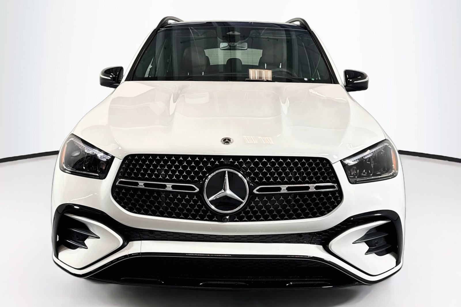 New 2026 Polar White Mercedes-Benz GLE 450 image 2