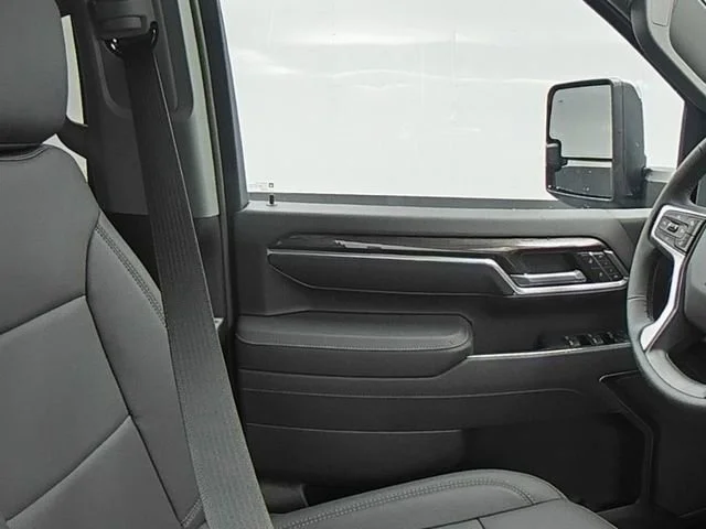 2026 Chevrolet Silverado 2500 HD LTZ - Photo 34