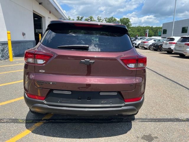Used 2023 Mahogany Red Metallic Chevrolet LT image 4