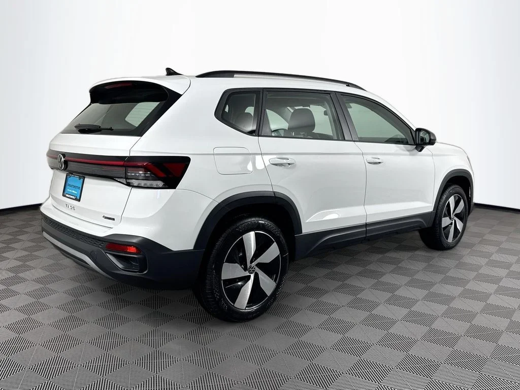 2026 Volkswagen Taos S - Photo 11