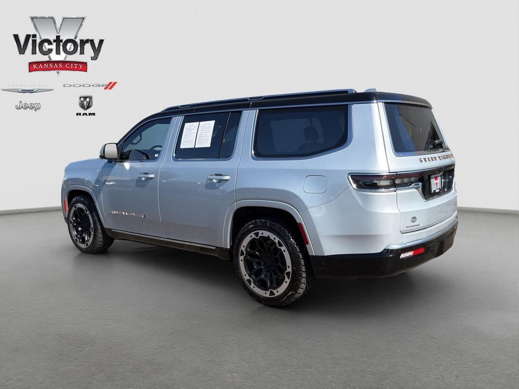Used 2022 Silver Jeep Series III image 5