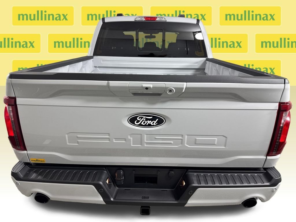 New 2026 White Ford XLT image 17