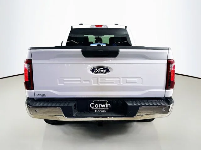 New 2026 Oxford White Ford XLT image 6